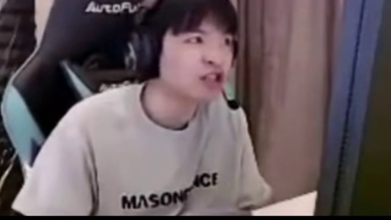 表哥：那个男人回归了，我都不敢想BLG会被怎么虐