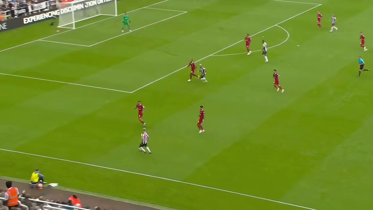 连续第2场自带0比1落后属性