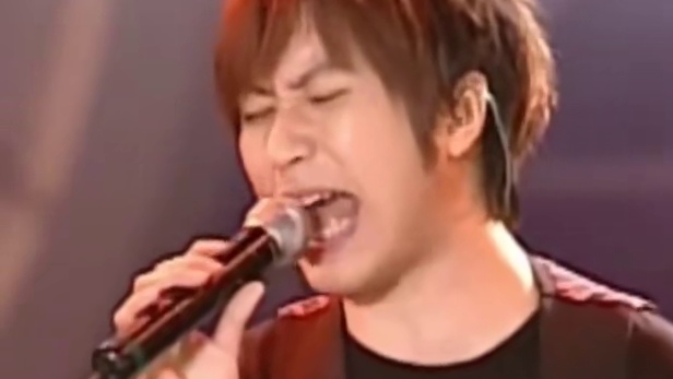 阿信破音后，故作镇定真是一绝