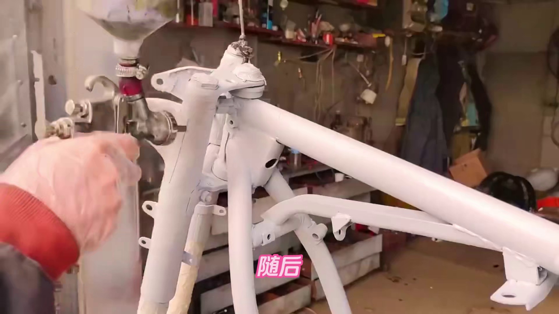 “废铁终结者”出手！看一台灌满“工业史”的苏联摩托如何逆袭重生