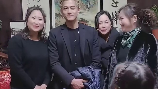 这才是郭富城这么久才陪方媛回娘家原因