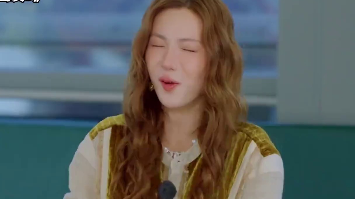 大喜在出发团化身“生蚝鲨手”