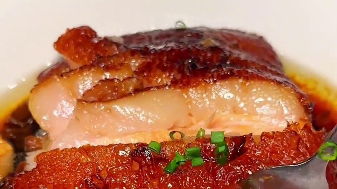 太馋一口香辣卤猪蹄