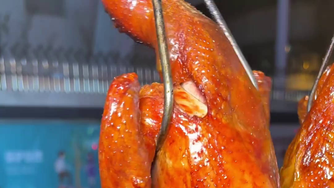 和好朋友吃个脆皮烧鸡