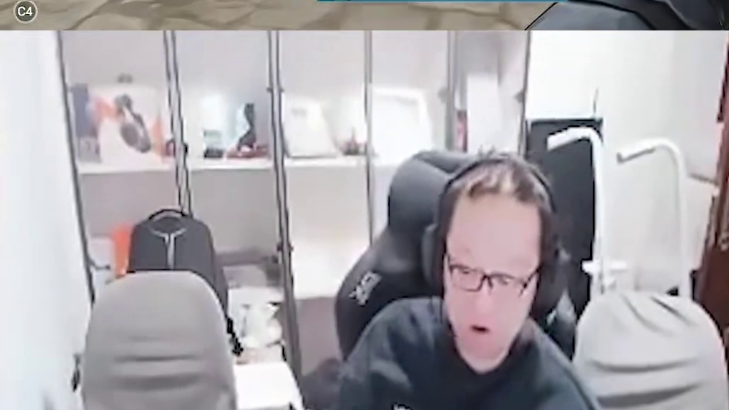 年轻人枪法好残局就爱抓人，这就是成长要付出的代价