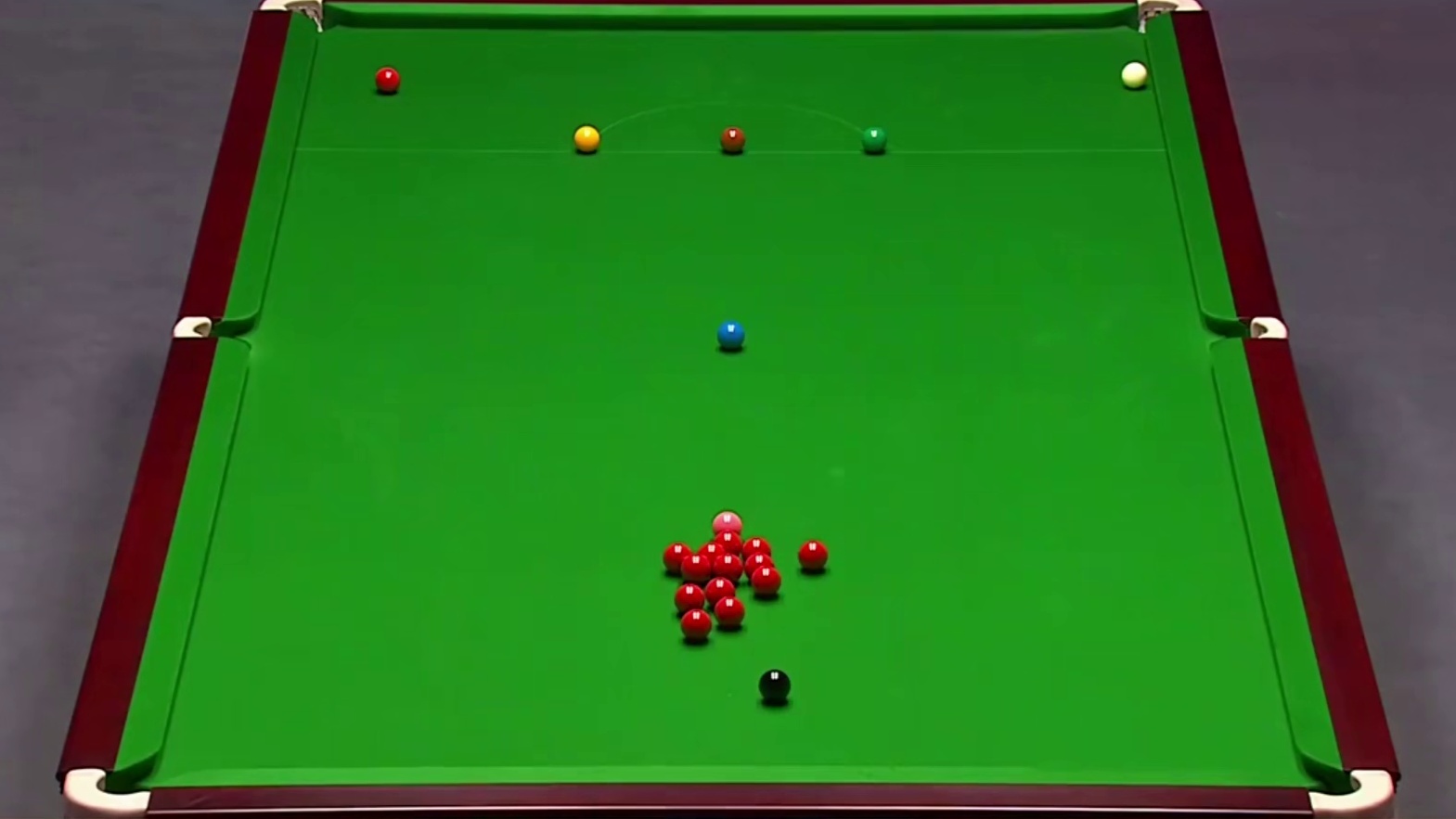 2025斯诺克英国锦标赛：庞俊旭vs罗伯逊