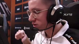 niko世界級掃轉(zhuǎn)名場面#csgo馬西西 #csgo