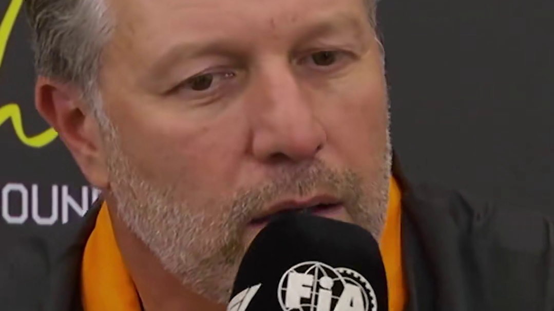 决战在即，扎克·布朗谈实施车队指令的条件️#F1 #F1阿布扎比终局之战