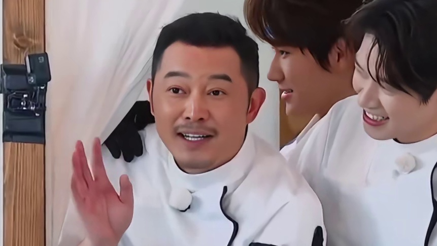 范丞丞成功骗过了跑男的所有人