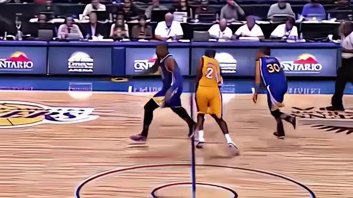 库里 -何其有幸能够成为他的宠溺