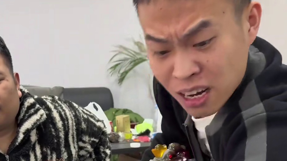 我发布了一个新视频，快来围观吧！