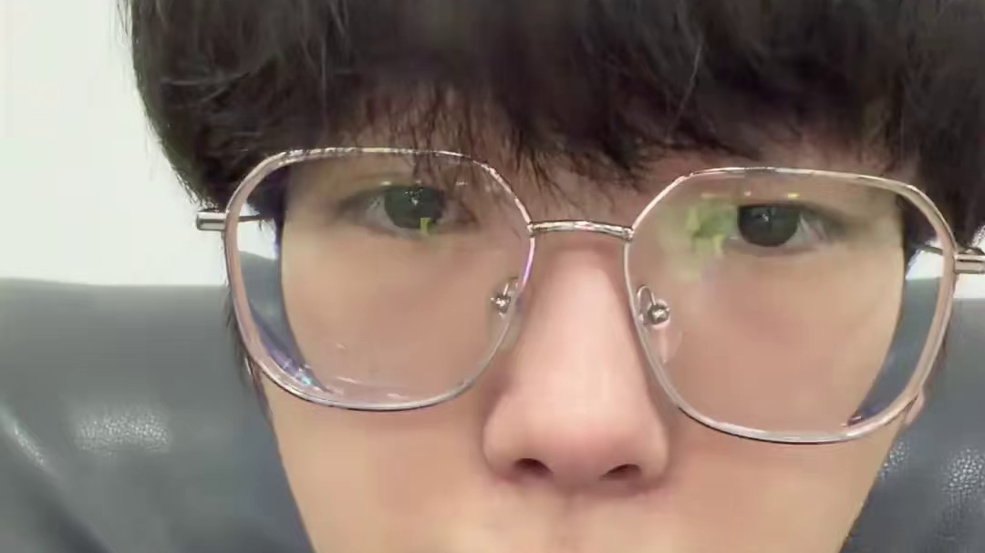 这应该也算吧 哈哈哈哈 #EDG #无畏契约 #smoggy #比赛 #职业选手