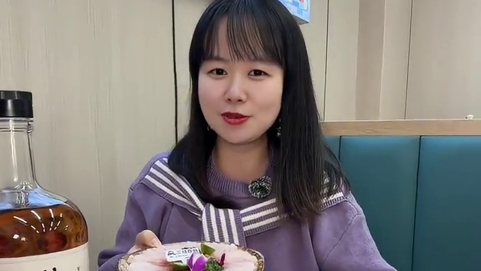 三纹食刻新店暴击！1元甜虾无限炫，56.8实现三文鱼自由！#三文鱼#抖音美食推荐官#合肥美食#海鲜#