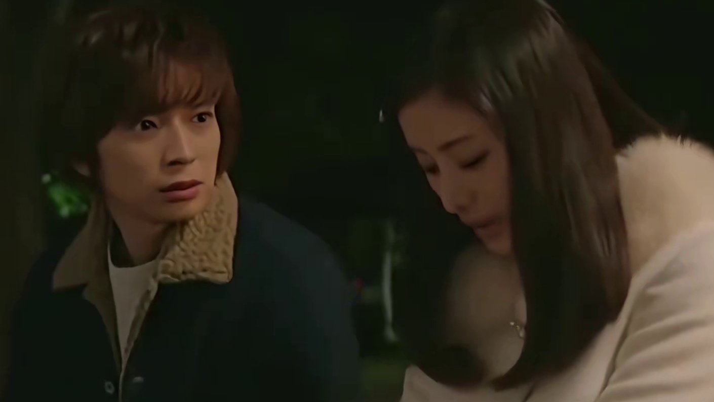 日本六十岁大妈伪装成三十八岁少女，狂骗二十七亿！