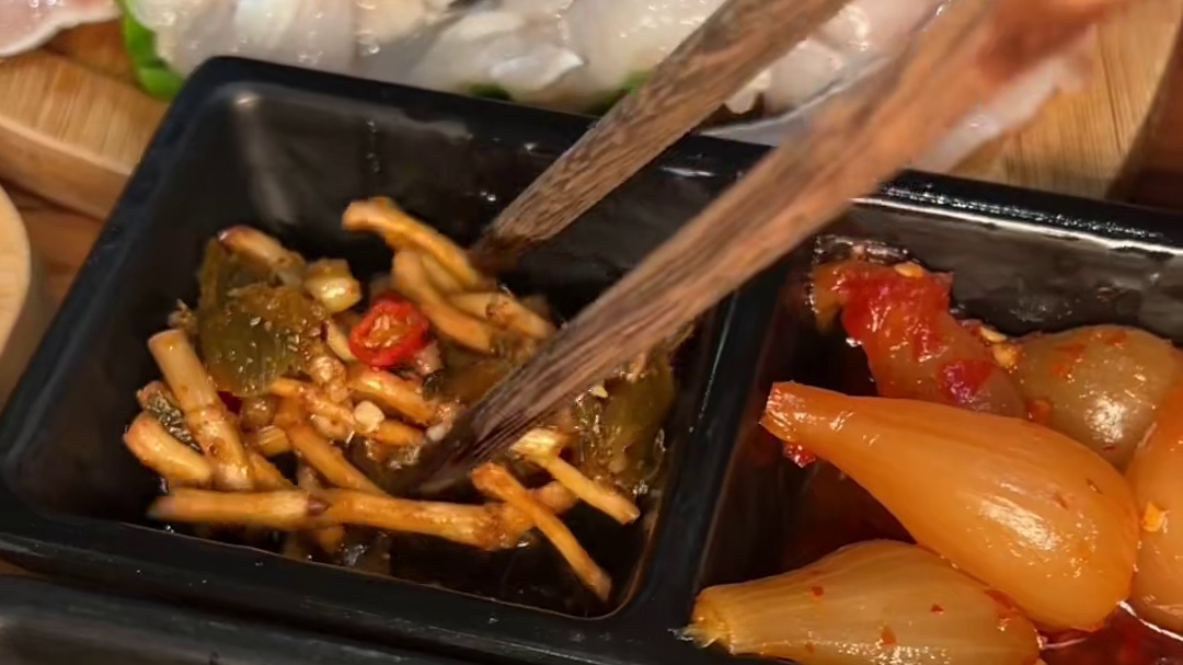 发现一个专门吃云南火锅的好地方，味道很正宗