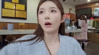 集夢雅婷直播爆粗驚呆網(wǎng)友 下一秒道歉破防了 #主播成長記