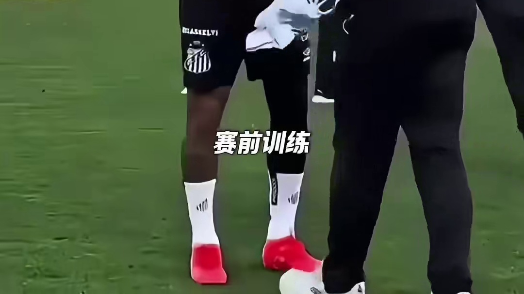 上演帽子戏法的内马尔彻底疯狂