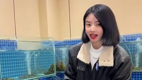 太和老街这里藏着把鱼能做出十多种口味的鱼坊，他家在七里坪开了很多年，这次开到眉山了，再也不跑远了，就