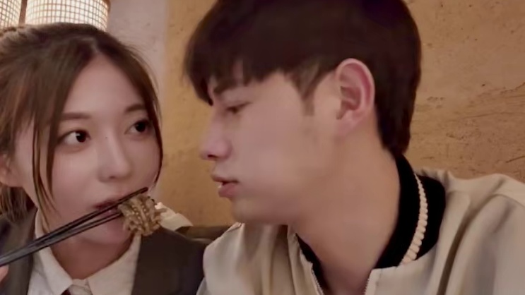 “你知道什么是爱情吗？”#童锦程 #江南第一深情