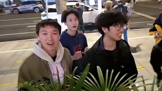 圆粉丝一个梦想#小小小酷哥 #布加迪chiron #组织1995 #名场面