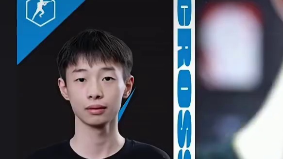 AG的新人青训 绝迹很喜欢？ 转了1000路费让他来园区，买了二等座，让小林威走人，9000工资给他