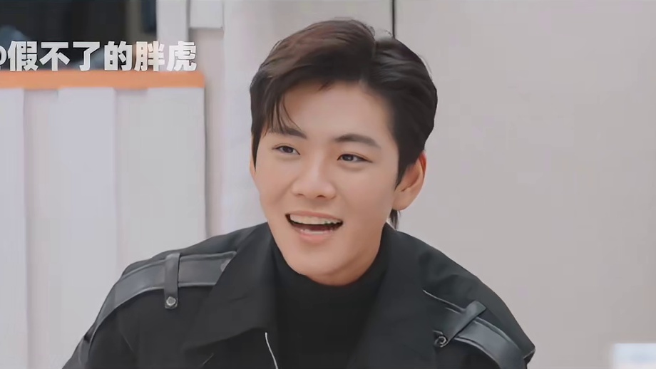 《喜欢你4》恋爱脑cp，男一撕日历等官宣！