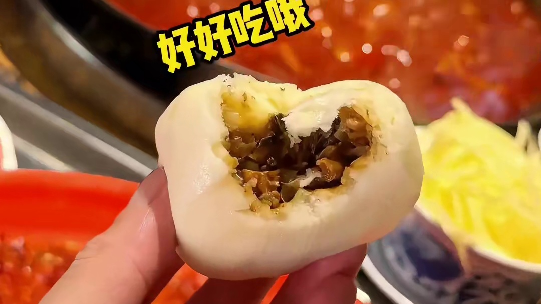 火锅极限挑战：爆辣牛肉和100道火锅菜