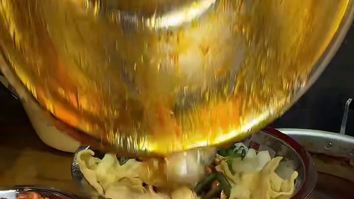 长沙！！谁懂这一口螺蛳粉的好吃程度啊