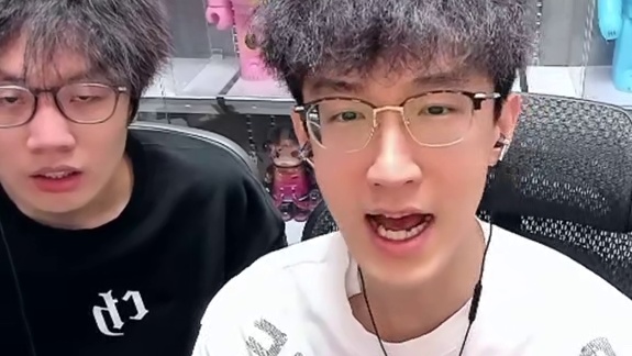 蔡哥跑跑卡丁车同小区无敌？！ 