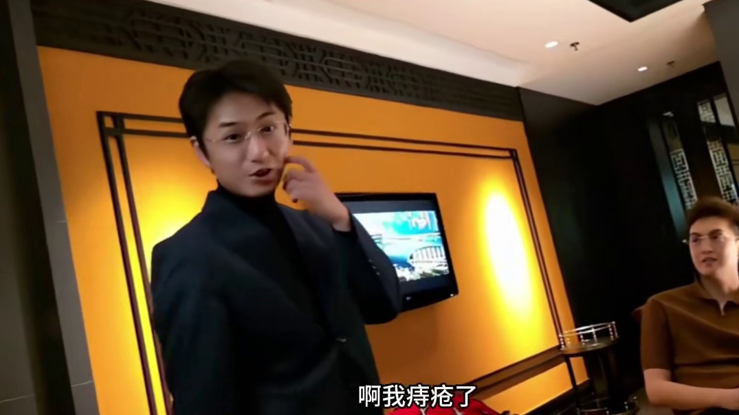 何江海来啦#小小小酷哥 #绝世的容颜 #渴死的鱼