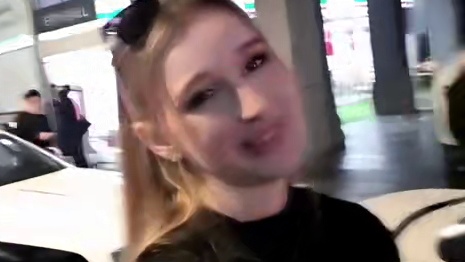 外国混血小姐姐#小小小酷哥 #外国人 #美女 #名场面