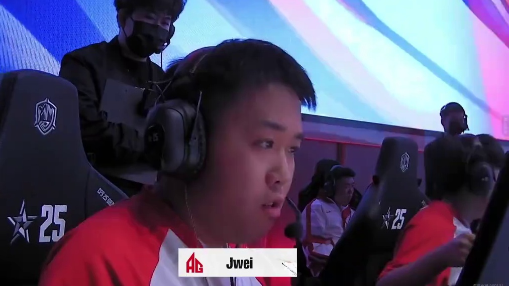 拿下首胜 继续加油！！！！！ #上帝宠儿锁定胜局#2025CFS世界总决赛#2025CFS