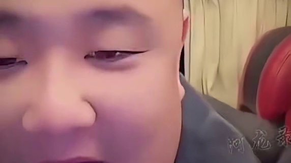 小健媳妇曝光的腿妹资料和照片，因小健和腿妹有绯闻，小健和媳妇差点离婚！ ​​​