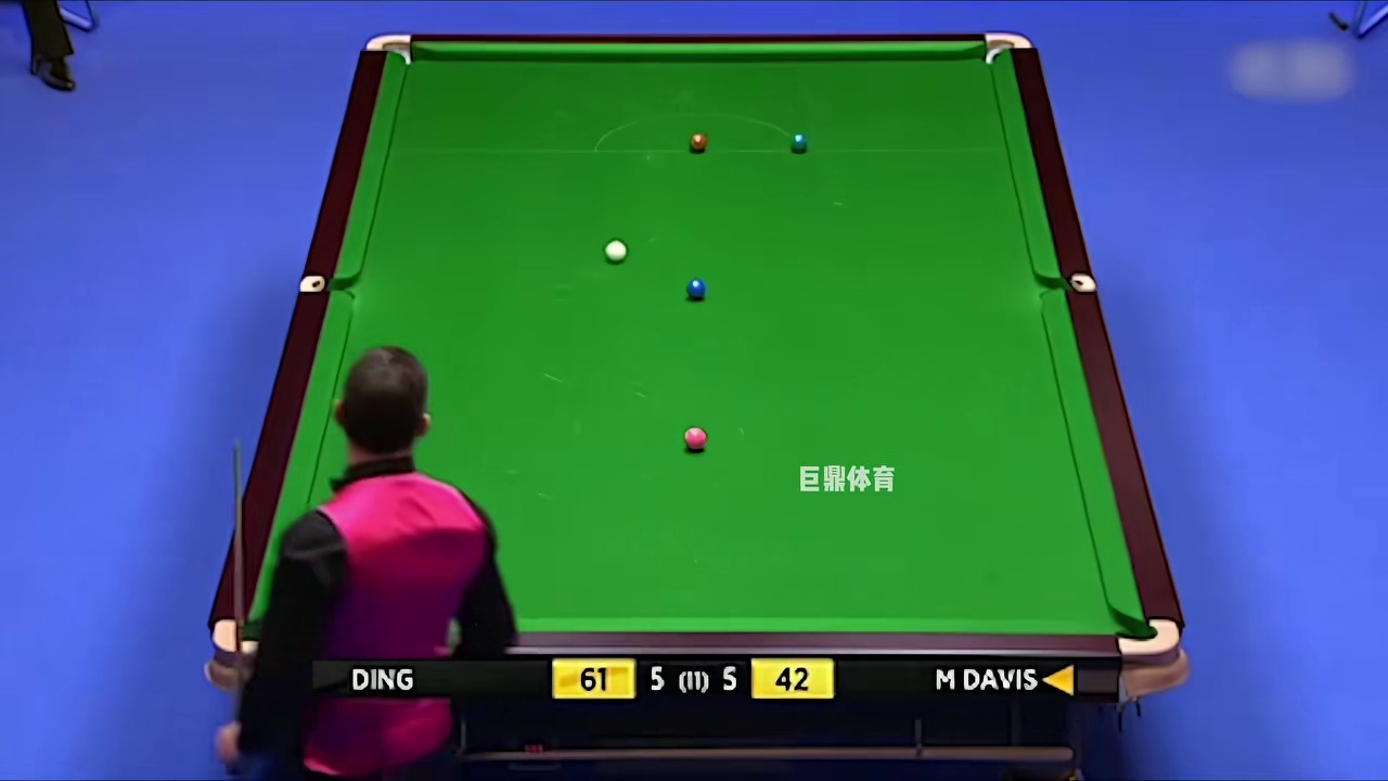 丁俊晖最逆天的一杆球，解球秒变绝杀，对手气的当众甩脸拒绝握手 (1)