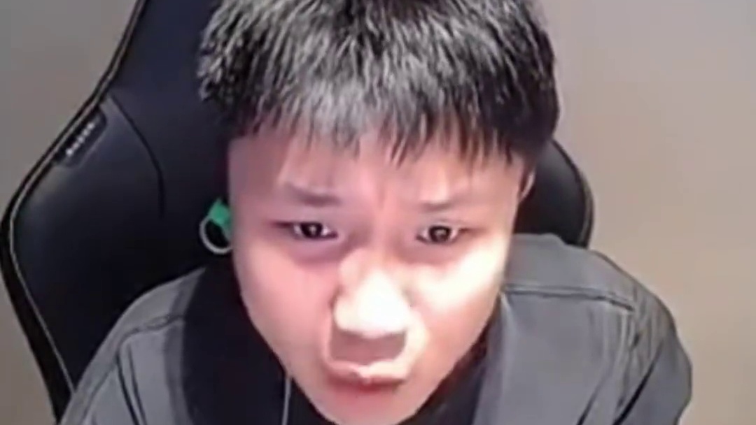 “Niko五杀！！！尼神神了！！！”