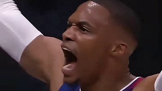 喬治助攻威少空接暴扣