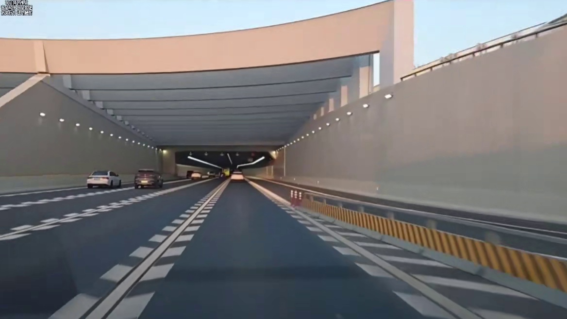 中国基建太牛逼了#小小小酷哥 #海底隧道 #港珠澳大桥 #深中通道海底隧道 #名场面