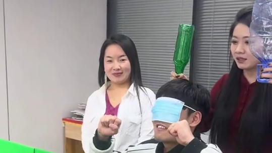 盲选挑战 搞笑视频得物