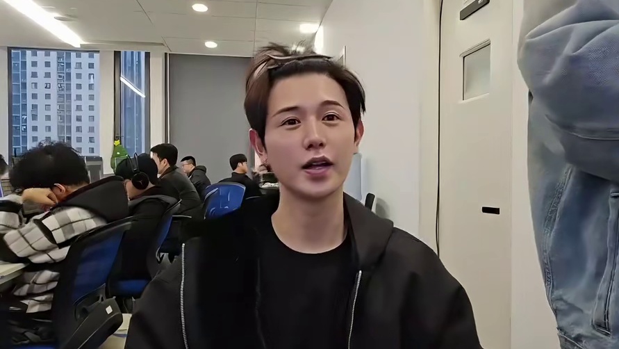 可以了，不要说了。 #童锦程 #江南第一深情 #拍摄日常