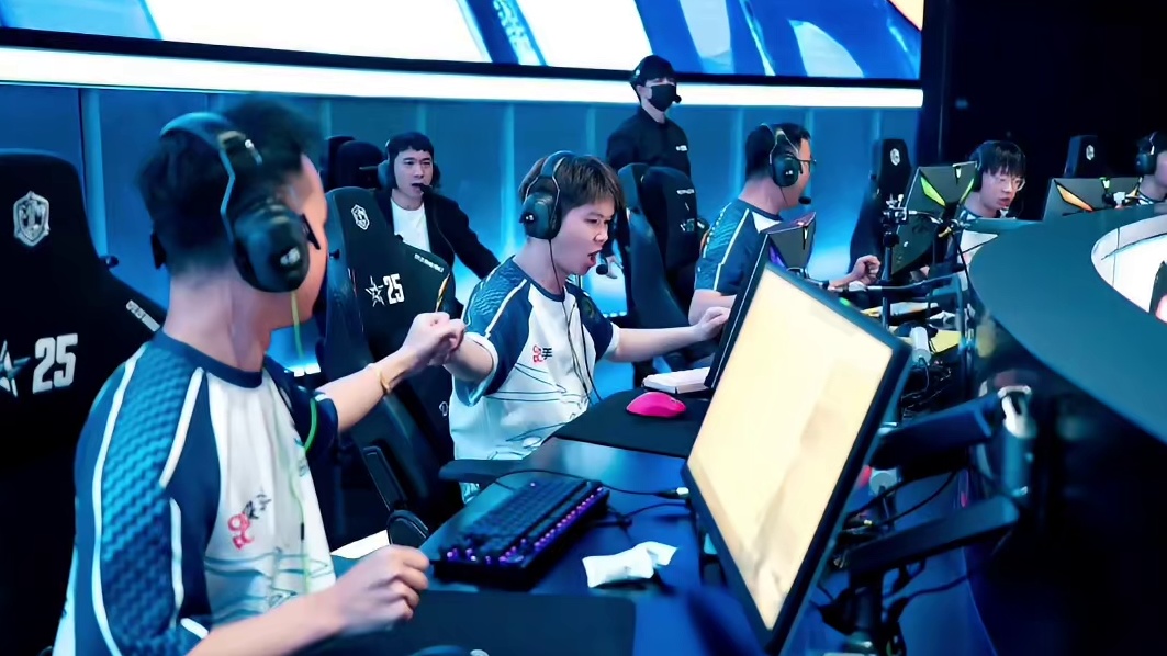 2025CFS六强已诞生，他们分别是，中国赛区的AG，EP，Xrock，菲律宾赛区的STS，EVOS