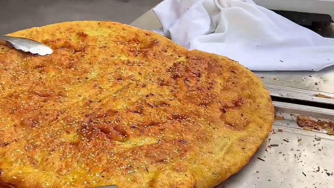 如果我不说话，这个视频的声音就只有咔滋咔滋咔滋。