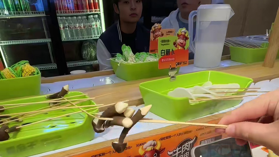 在柳州！！让闺蜜带你来吃转转小火锅！！