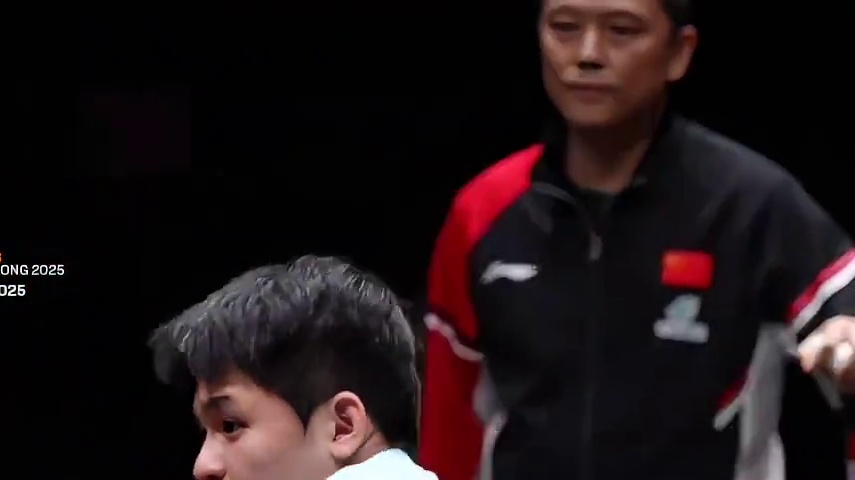 #WTT香港总决赛2025 中国队适应场地训练#训练