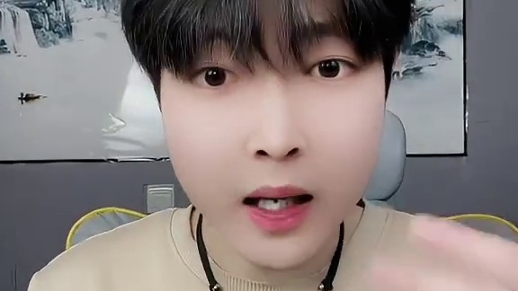 真是没招了#ch #CH #美瓷 #凹凸王小六 #二次元