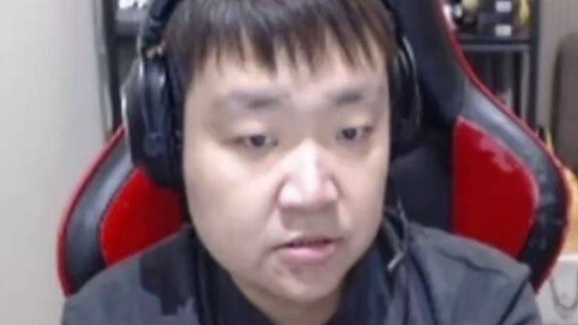 AG异域8比5领先被连追五分，防守连续瓦解看得狗哥直挠头