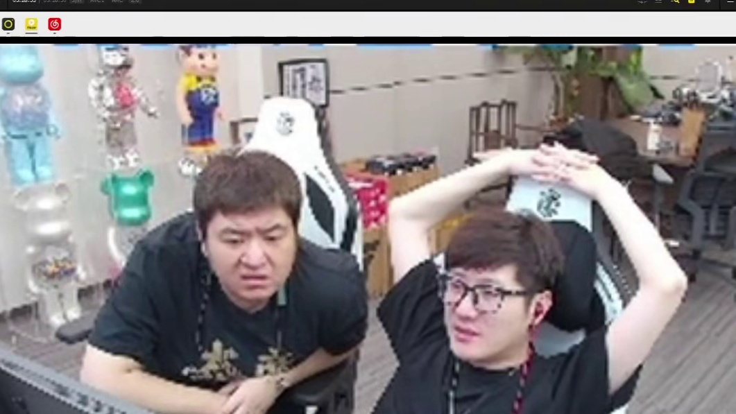 老白看EP赛后数据图，表示果子柒皇没能打出应有的效果