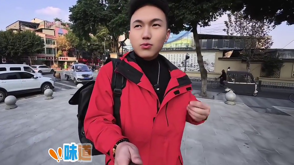 98四人餐，豌豆尖还随便吃、建议你们直接点鸳鸯锅 双流九江朋友赶紧冲#美食 #串串 #串串火锅 #美