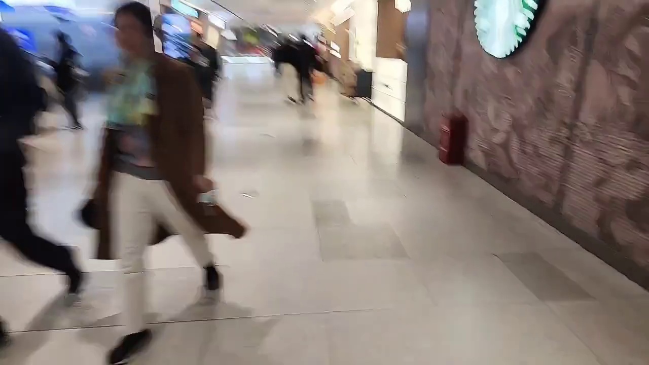 新主播，请多多关注-片段1