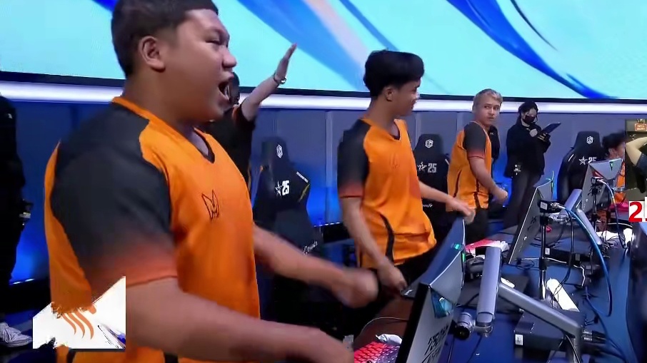 EP2：3不敌STS，残局太致命了。