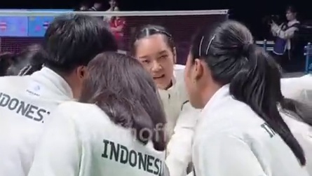 因达农领衔的泰国女团收获东南亚运动会7连冠！！#羽毛球 #东南亚运动会 #因达农 #李美妙 #碧查梦